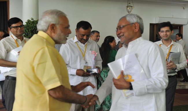 modigreestsnitishkumaronhisbirthday